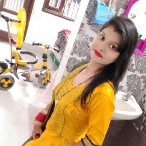 Meet your Posher, Komal